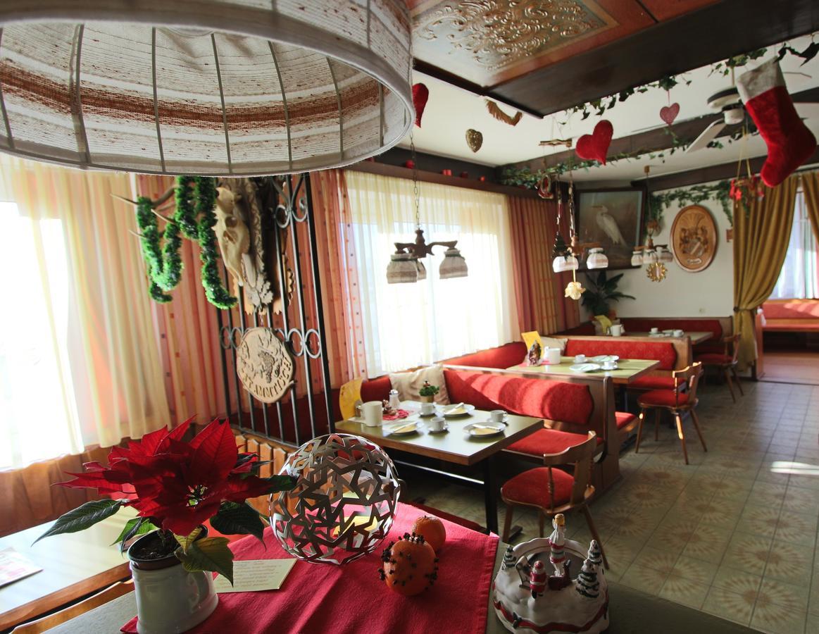 Hotel Pension Leiner Neusiedl am See Exterior photo